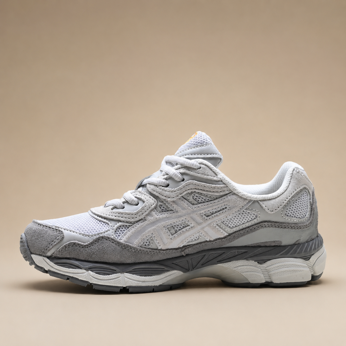Baskets ASICS GEL-NYC pour femmes