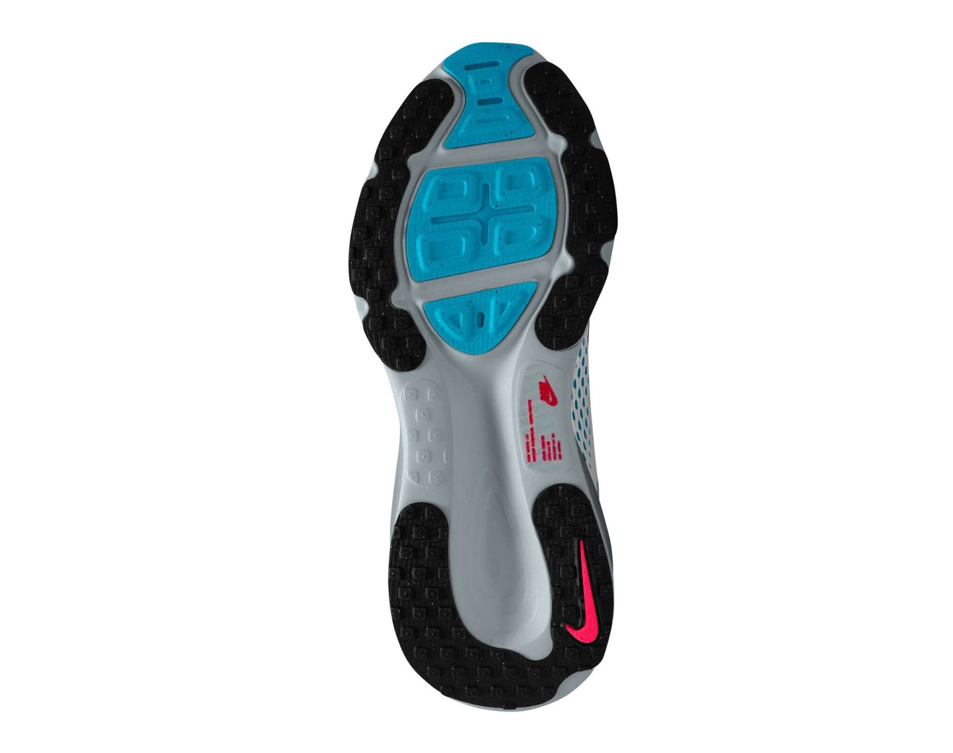 Chaussures de course pour hommes Nike Vomero 18