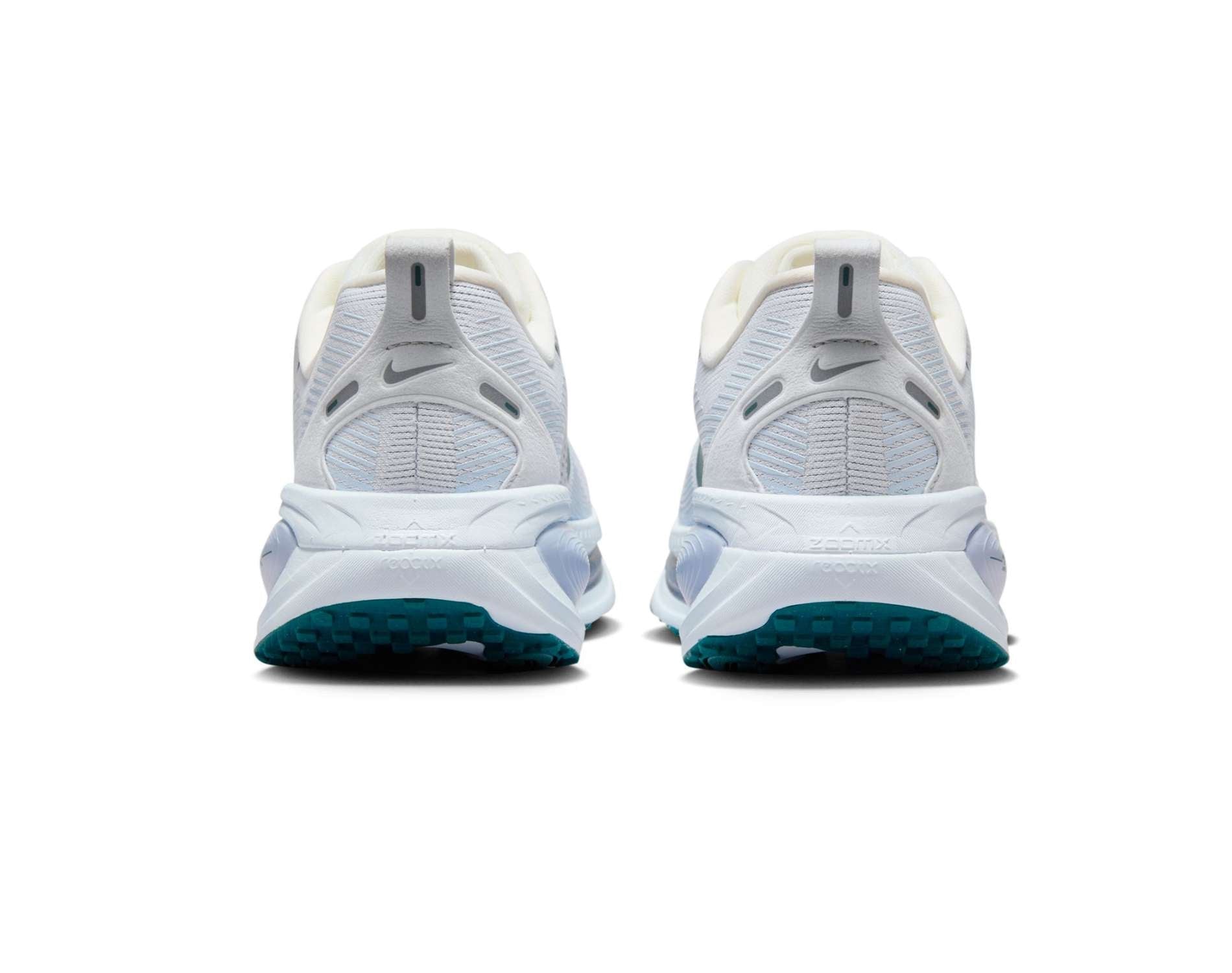 Chaussures de course pour femmes Nike Vomero 18