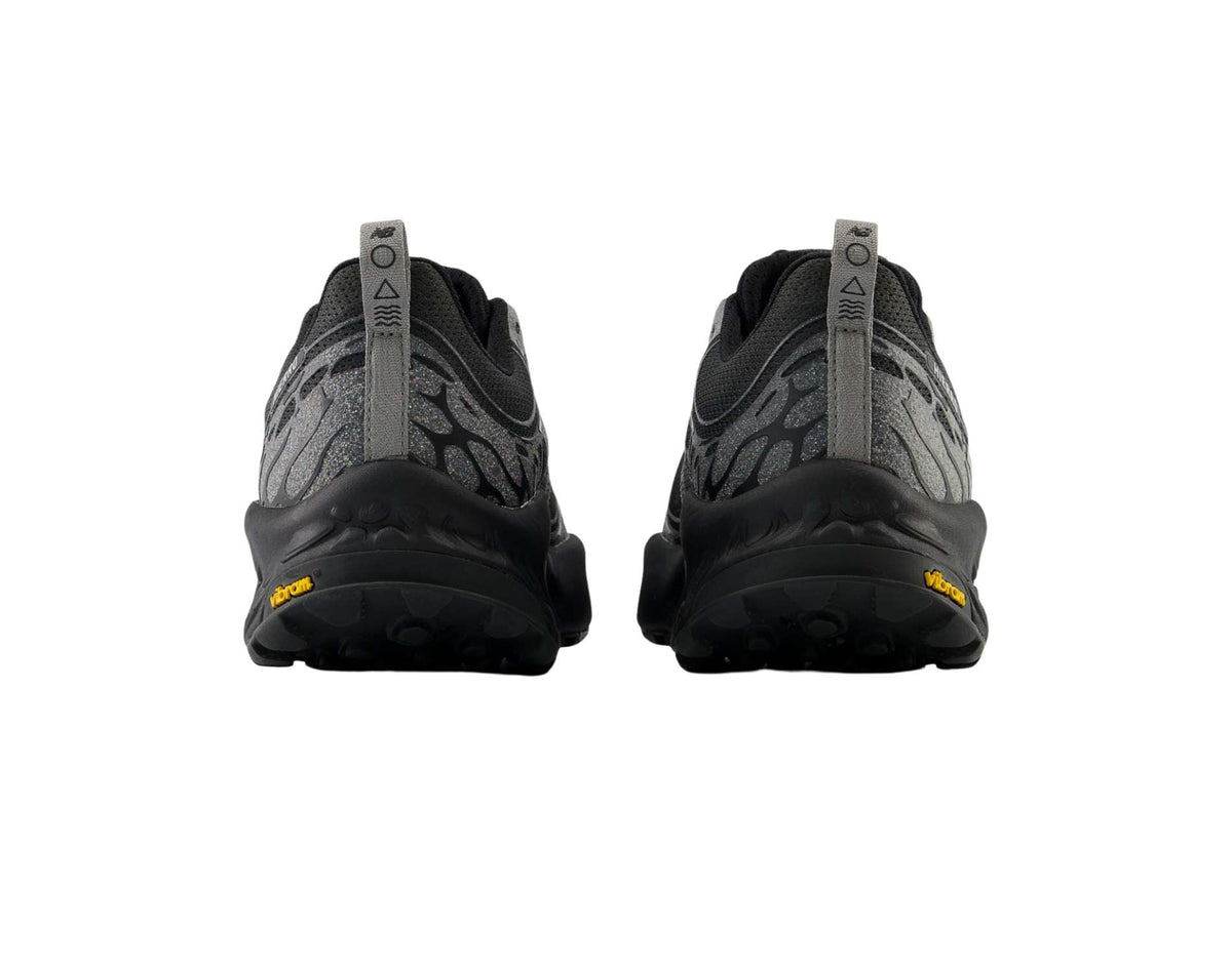 New Balance Hierro V8 Heren Brede Trailrunningschoenen