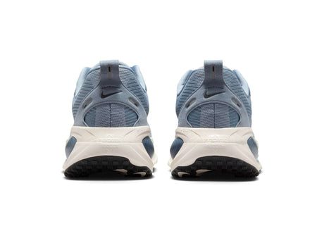 Chaussures de course pour hommes Nike Vomero 18