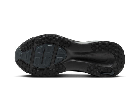 Chaussures de course pour hommes Nike Vomero 18