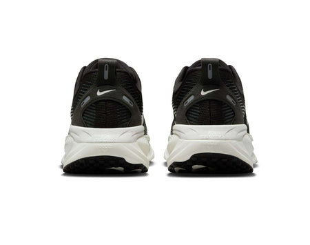 Chaussures de course pour femmes Nike Vomero 18