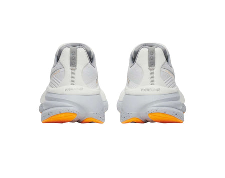 Chaussures de course Saucony Hurricane 24 pour hommes  